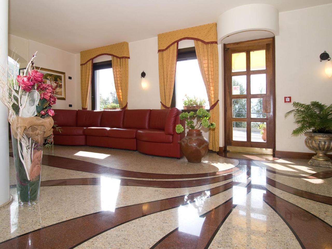Hotel Bellavista 马尔切西内 外观 照片