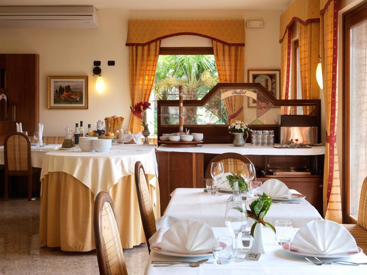 Hotel Bellavista 马尔切西内 外观 照片